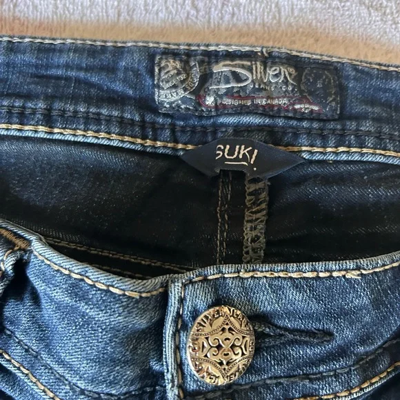 Silver Jeans Co. SUKI Mid Super Skinny Jeans - Picture 3 of 6